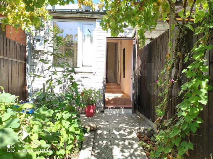 Дом 25 м² на участке 1 сот.