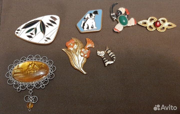 Значки и броши СССР