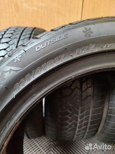 Goodride Zuper Snow Z-507 235/45 R17
