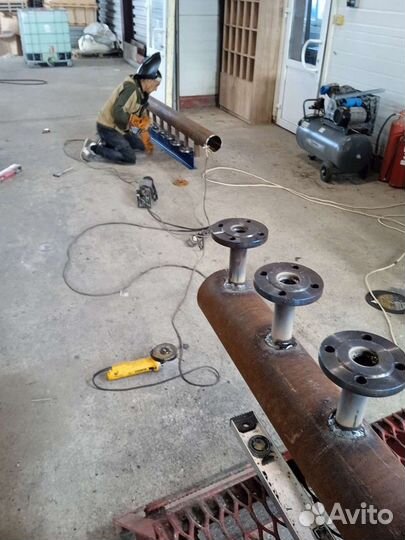 Сварщики монтажники бригада