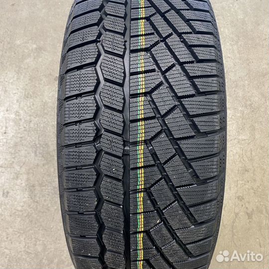 Gislaved Soft Frost 200 215/55 R17 98T