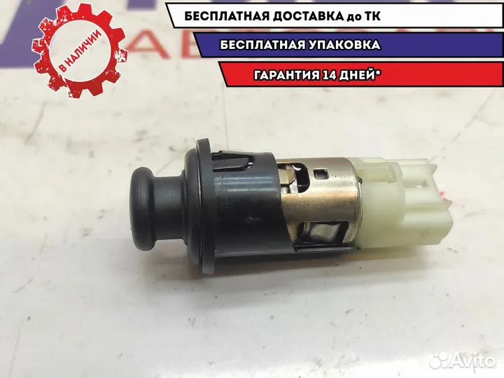 Прикуриватель Renault Sandero 253314470R