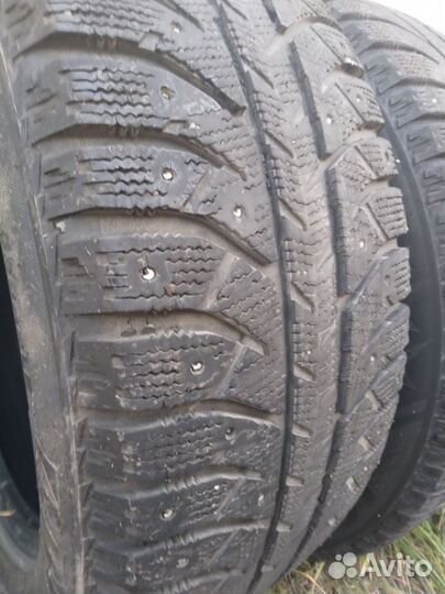 Bridgestone Ice Cruiser 7000 235/55 R18 104