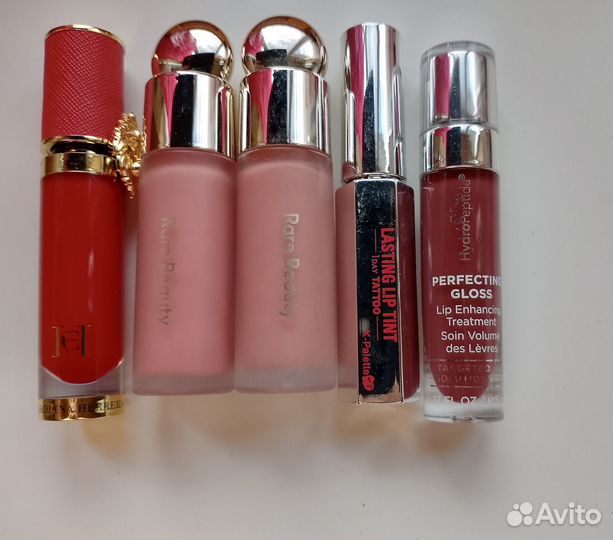 Блеск для губ помада Carolina Herrera новая и тд