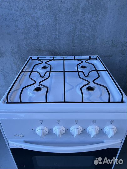 Газовая плита с духовкой новая
