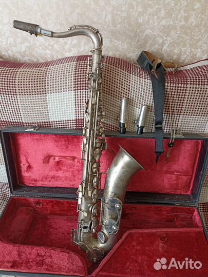 Саксофон-тенор 