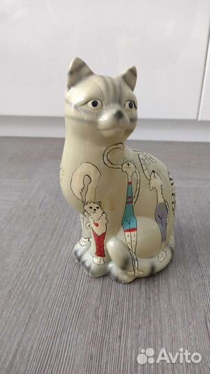 Керамическая статуэтка - копилка 