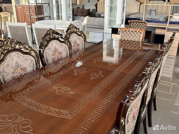 Стол с фабрики