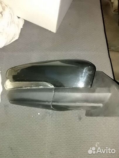 Зеркало правое гранта