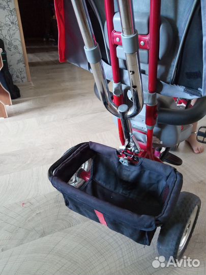 Детский трехколесный велосипед