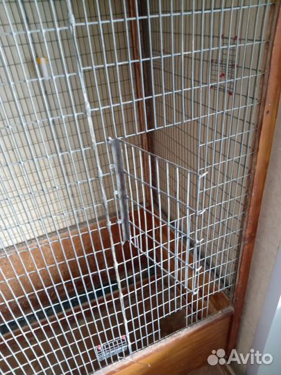 Клетка для птиц,можно содержать енота