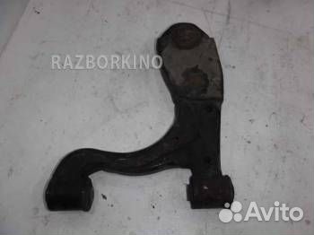 Рычаг задний верхний правый