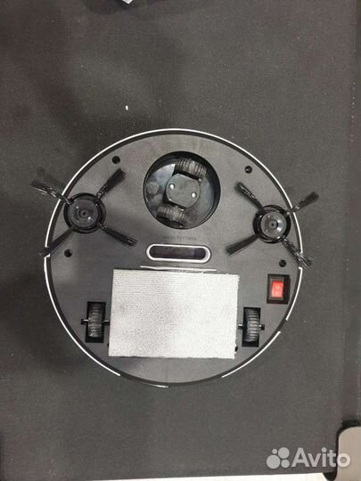 Робот пылесос