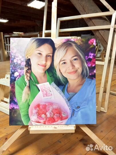 Печать портрета на холсте по фото love is