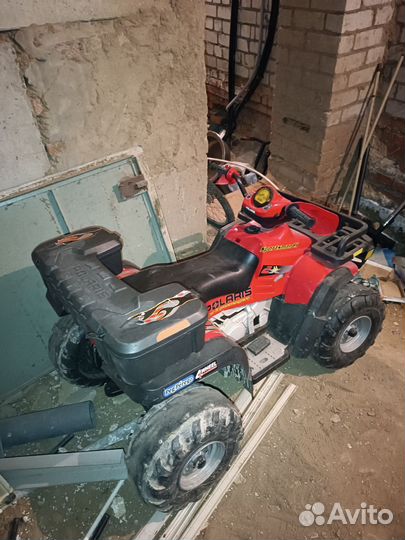 Квадроцикл аккумуляторный