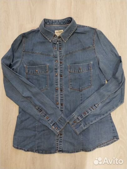 Джинсовая рубашка