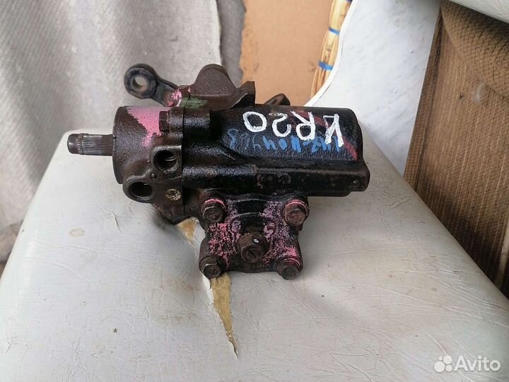 Рулевой редуктор на toyota toyoace YR20