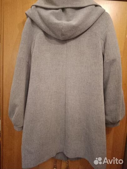 Пальто женское демисезонное размер 48-50