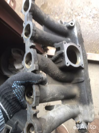 Впускной коллектор volvo