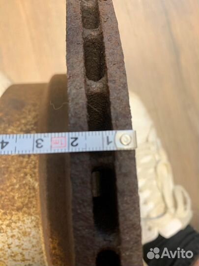 Диск тормозной задний Bmw X5 E53 M62 4.6IS 2002