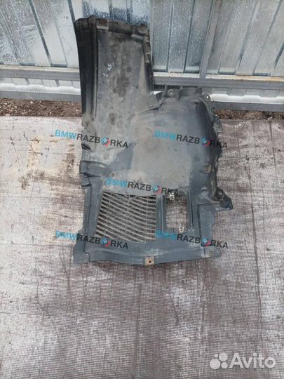 Передняя часть подкрылка переднего левого BMW 7