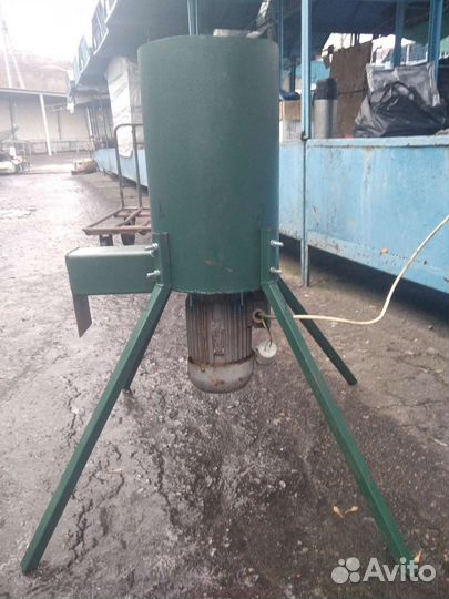 Корморезка. мощность двигателя 1,5 кв-1500 оборото