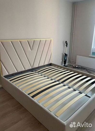 Кровать 200х200