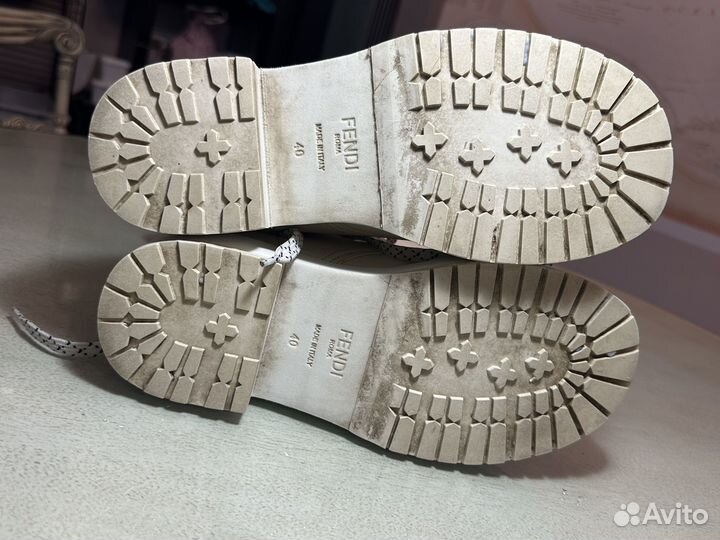 Ботинки женские Fendi