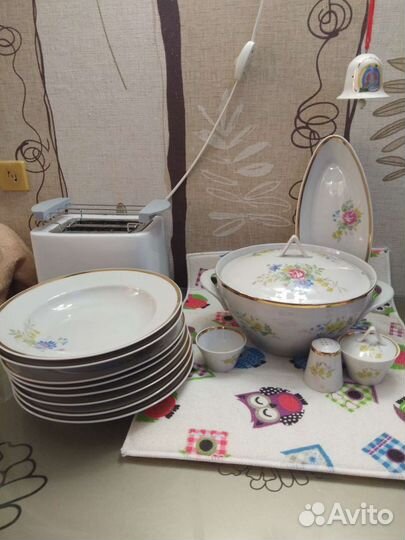 Столовый сервиз новый