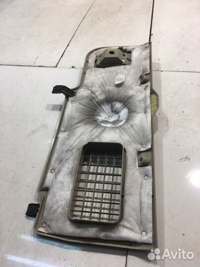 Накладка салона (правая) (Kia Mohave)