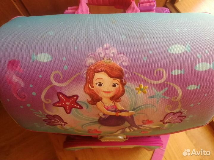 Рюкзак школьный для девочки с принцессой Софией