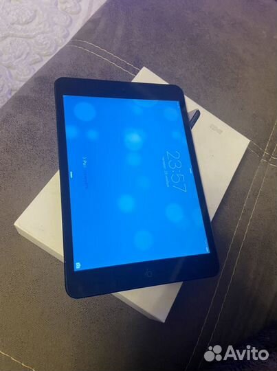 Apple iPad mini 16gb wi fi