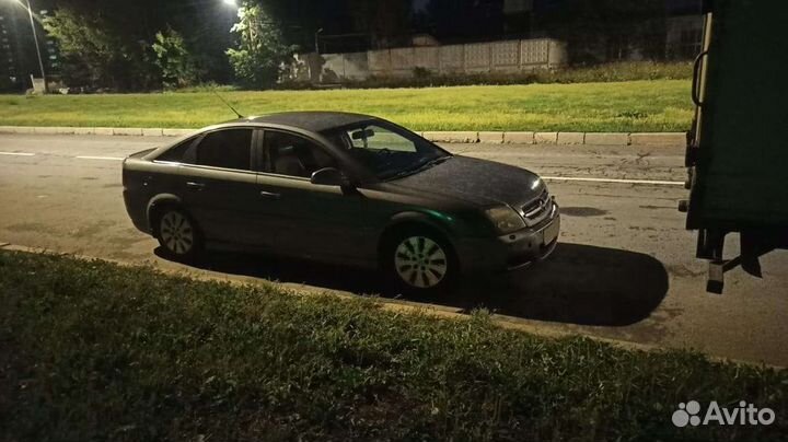 Opel Vectra 2.2 AT, 2004, битый, 280 000 км