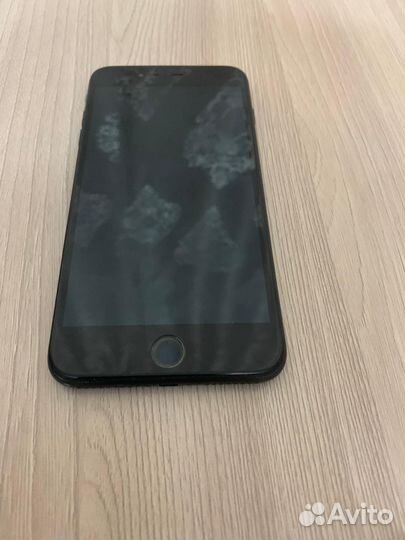 Телефон iPhone 7 plus