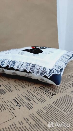 Интерьерная подушка