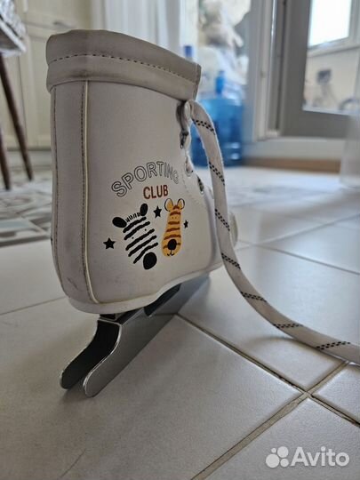 Коньки детские учебные размер 30