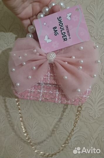 Мягкий милый зайчонок