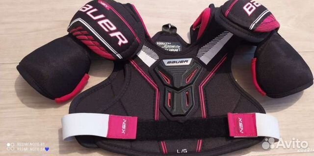 Нагрудник хоккейный