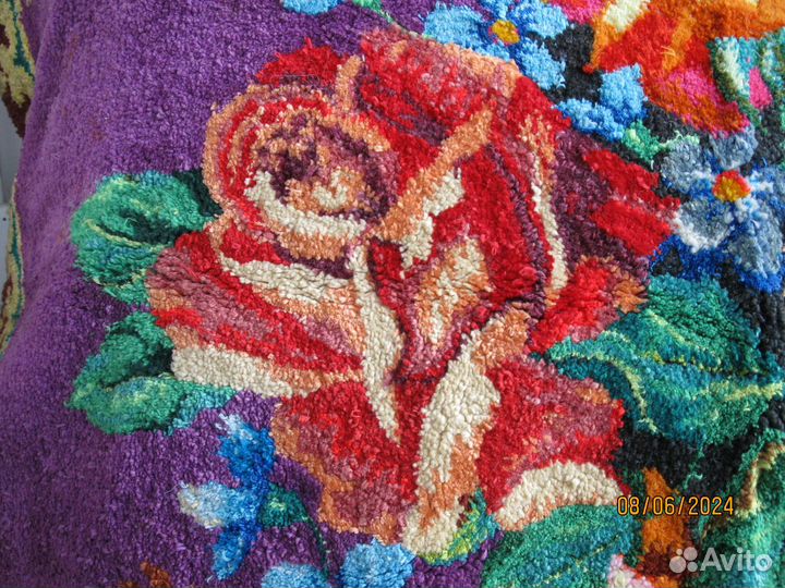 Ковровая вышивка - наволочка и коврик