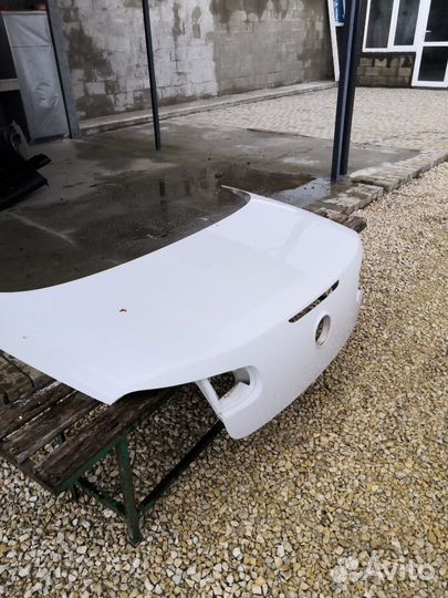 Кузовные детали на фольцваген eos2008