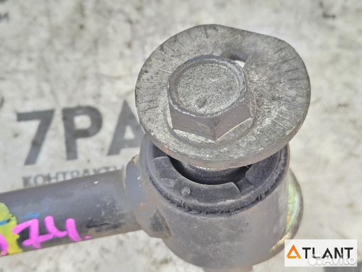 Рычаг задний правый toyota mark II