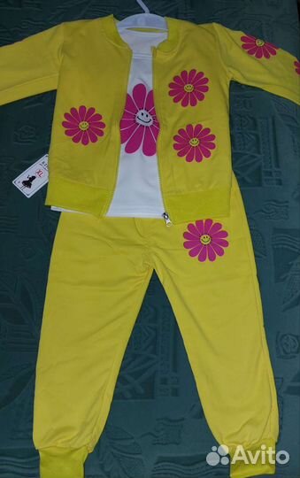 Комплект одежды для девочек новый