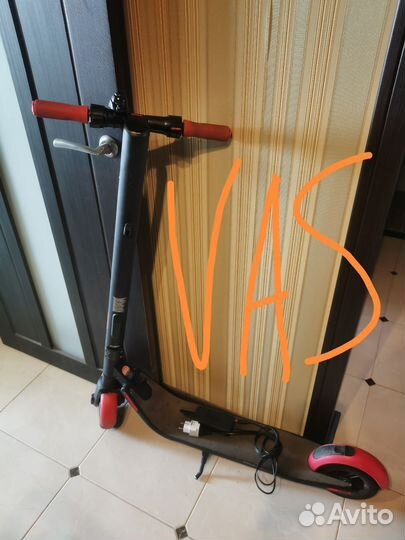 Электросамокат ninebot kickscooter es1l