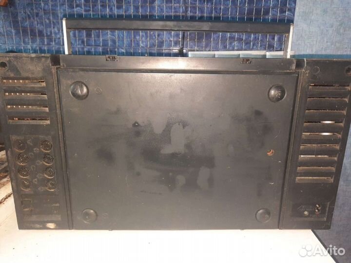 Проигрыватель для пластинок 