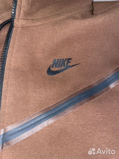 Nike tech fleece