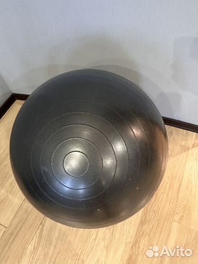Фитбол с комплексом упражнений