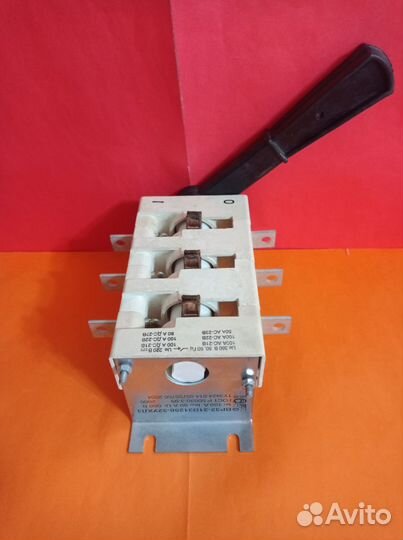 Разьединитель вр31-32 100а