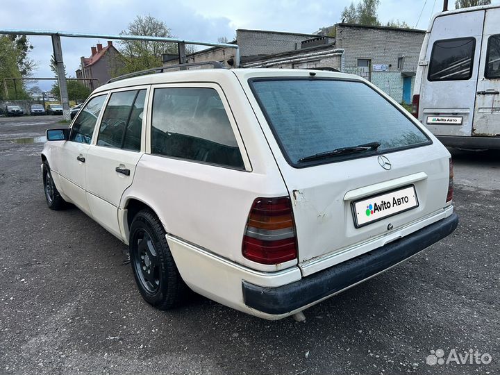 Mercedes-Benz W124 2.5 МТ, 1993, 295 890 км