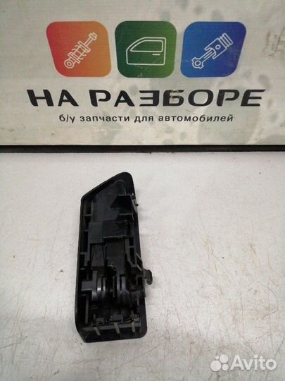 Кнопка лючка бензобака Toyota Camry XV50 2GR-FE