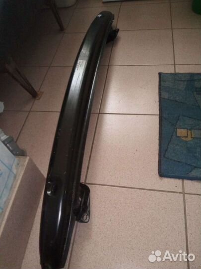 Усилитель заднего бампера WV Golf